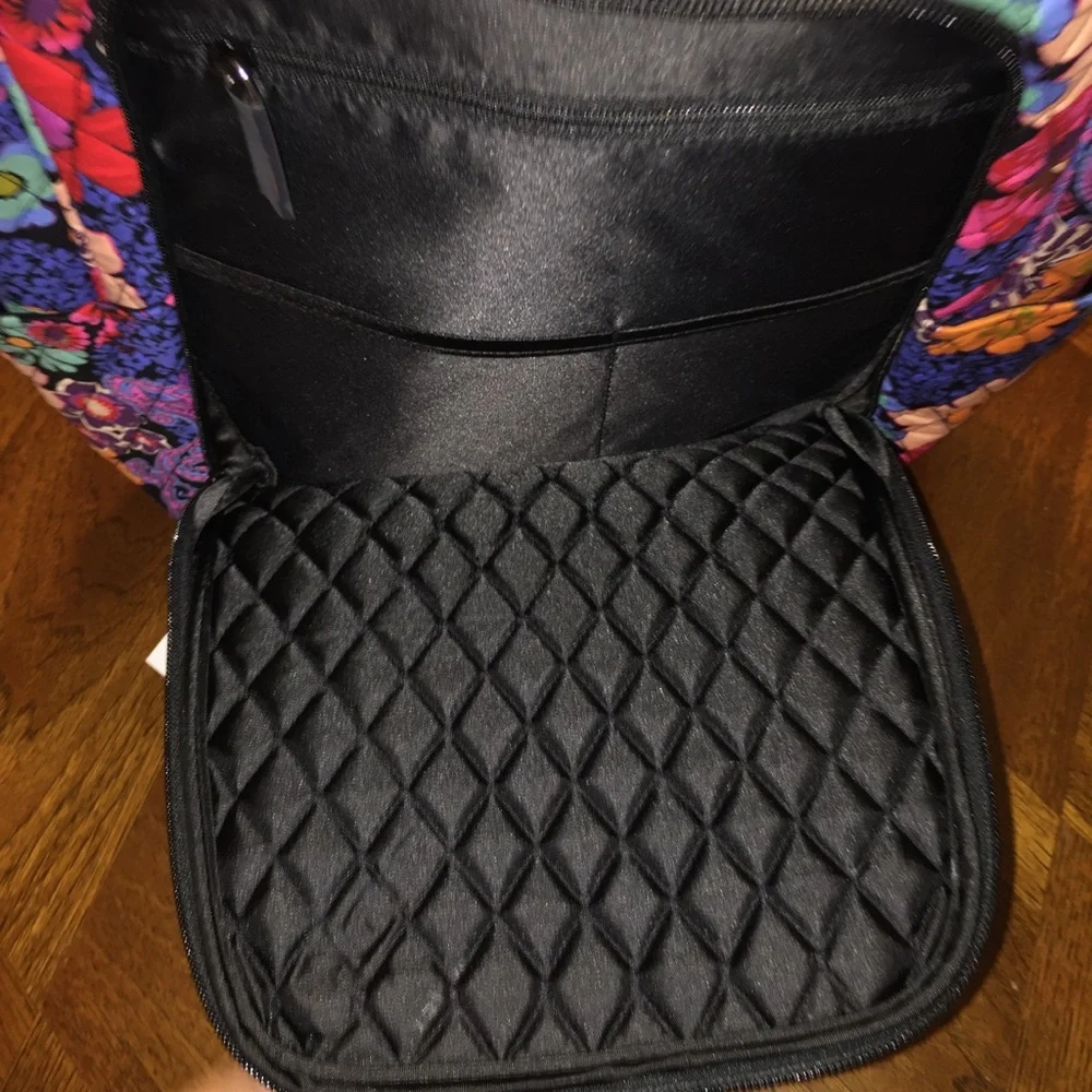 NWT Vera Bradley Laptop Backpack Floral Fiesta - Picture 4 of 4